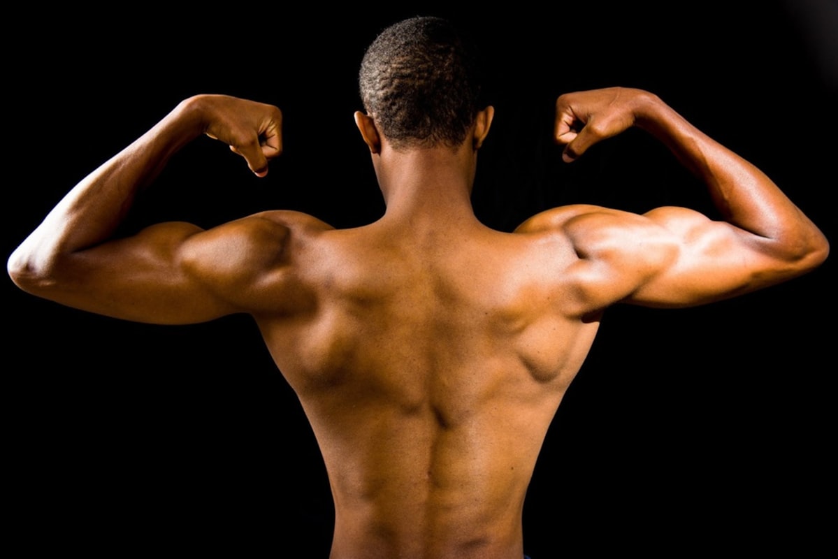 Mass gainer high-calorie supplement for muscle building