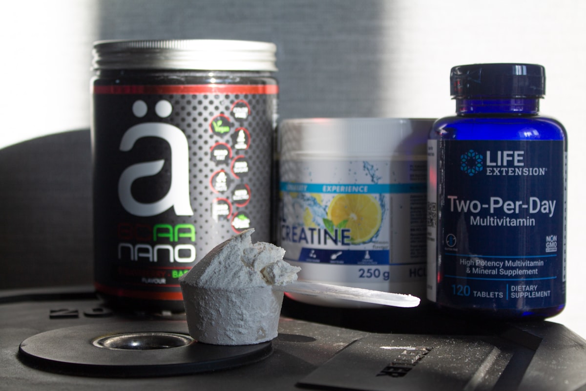 BCAA and amino acid supplement powder